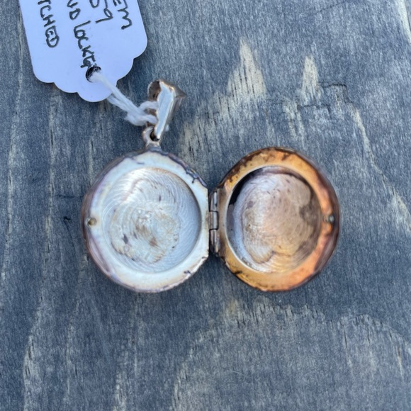 Sterling Silver Round Locket - Picture 2 of 3